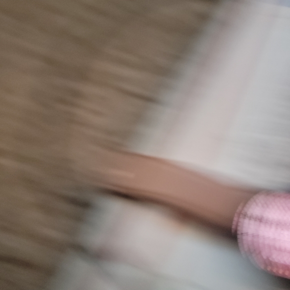 Samsung active 2 LTE service capable. Valued at 300 earnings $106 - Picture 3 of 7